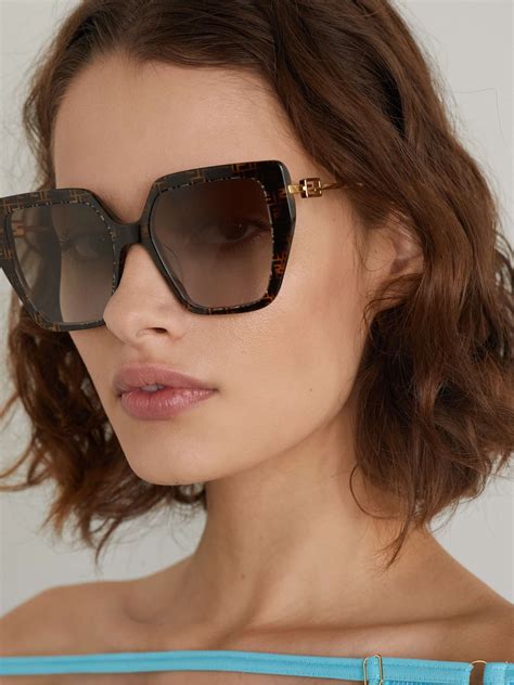 fendi sonnenbrille 2020|Fendi Phoenix Saks.